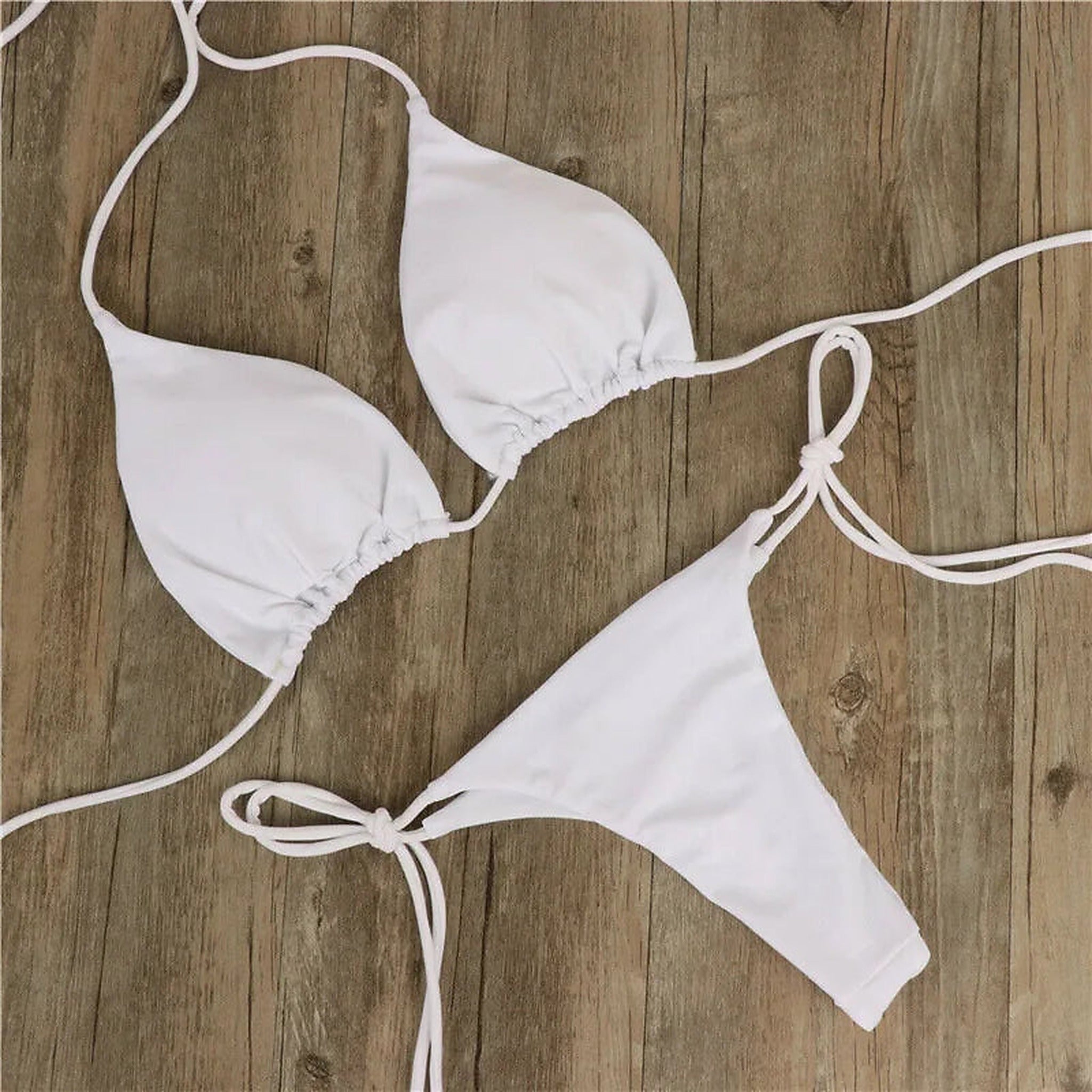 Noir Riviera bikini bakifrån, SORAVEA